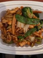 Best Chicken with Fresh Vegetable in Libertyville, IL