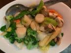 Best Scallops With Fresh Vegetable in Libertyville, IL